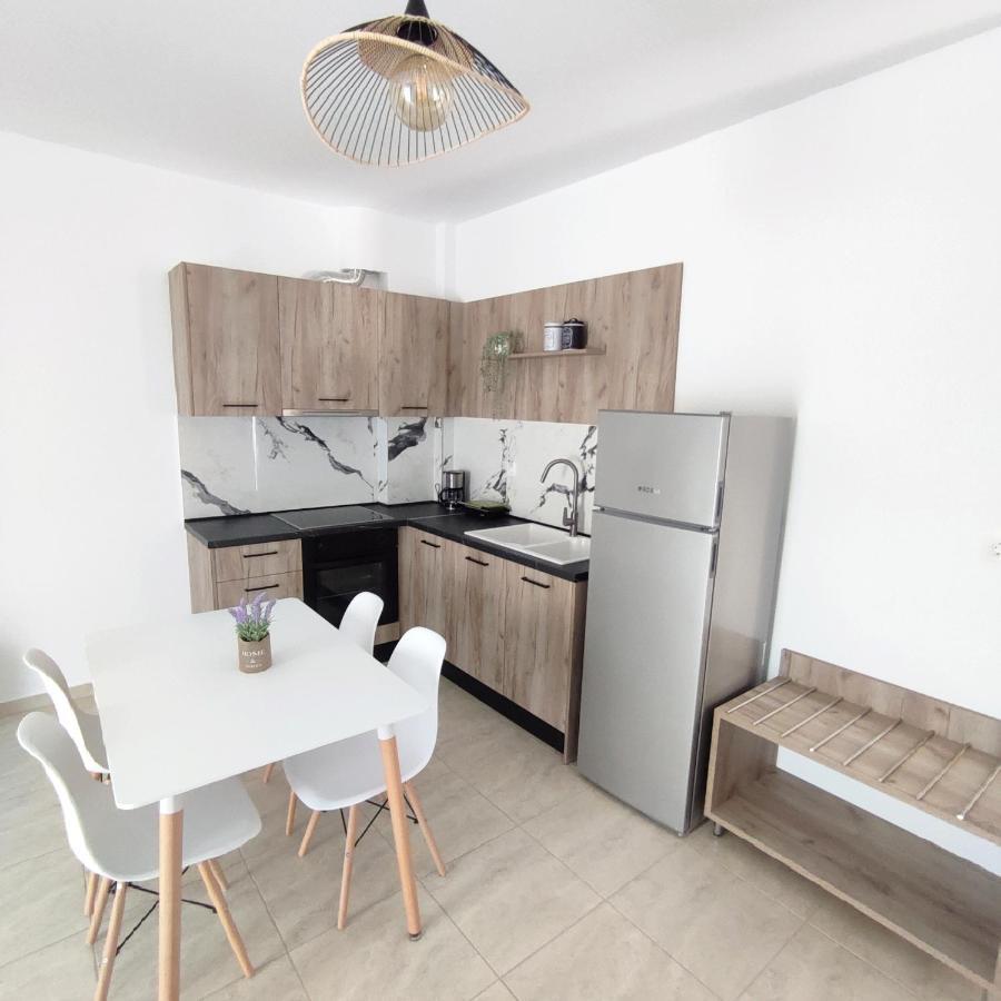 Infinity Suites Kallithea  Bagian luar foto