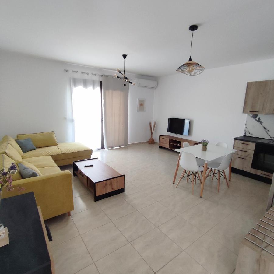 Infinity Suites Kallithea  Bagian luar foto
