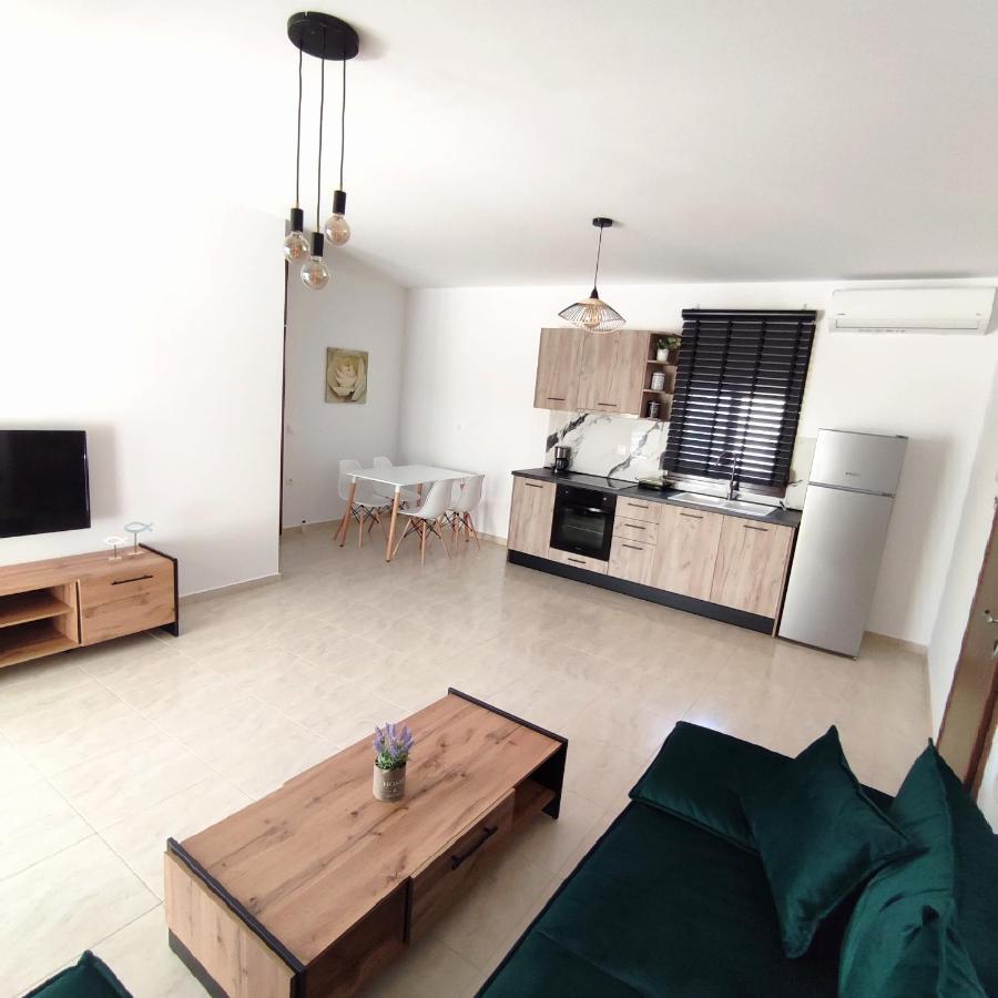 Infinity Suites Kallithea  Bagian luar foto